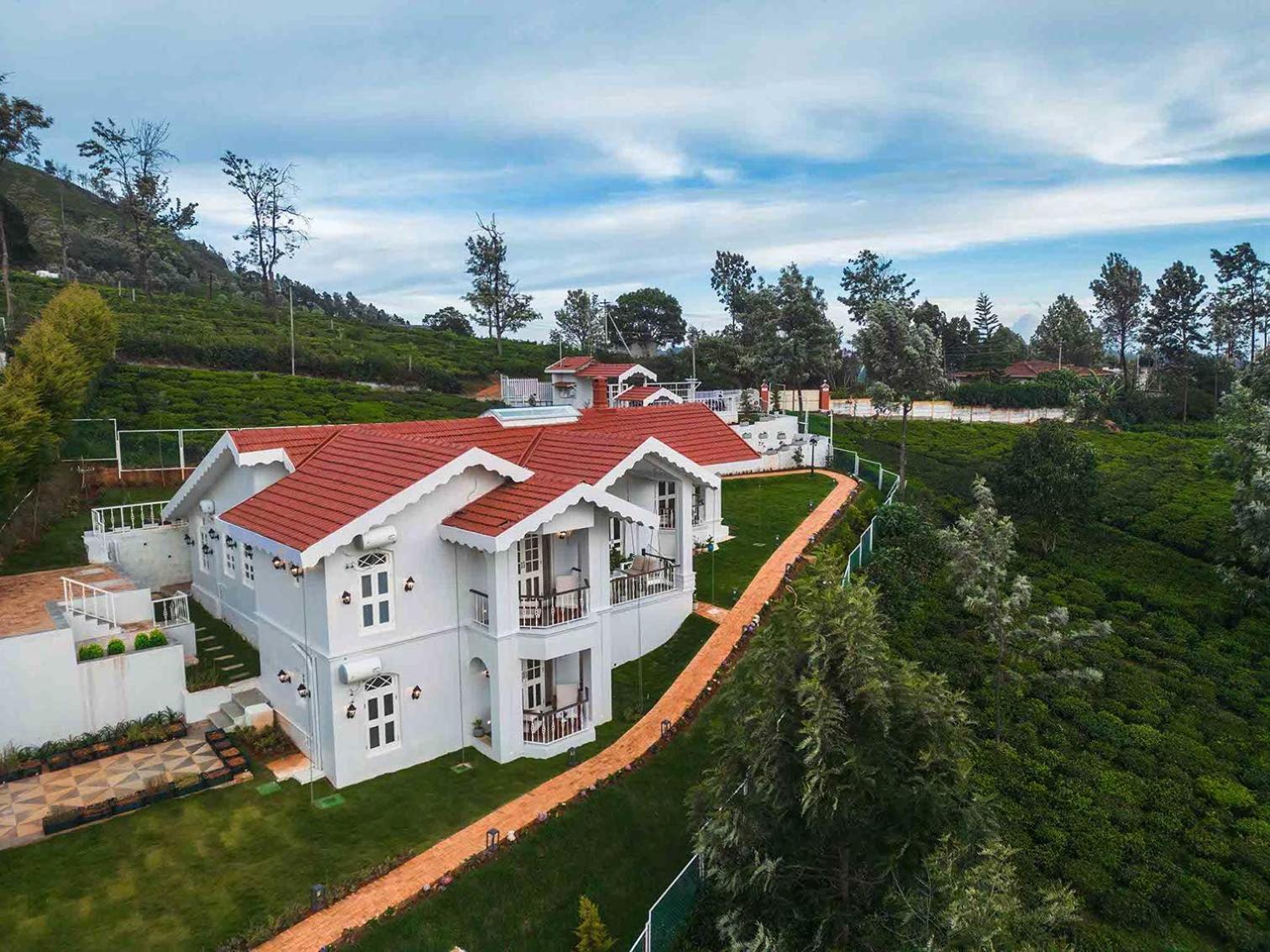 Lohonostays Villa Lansdowne Coonoor Esterno foto